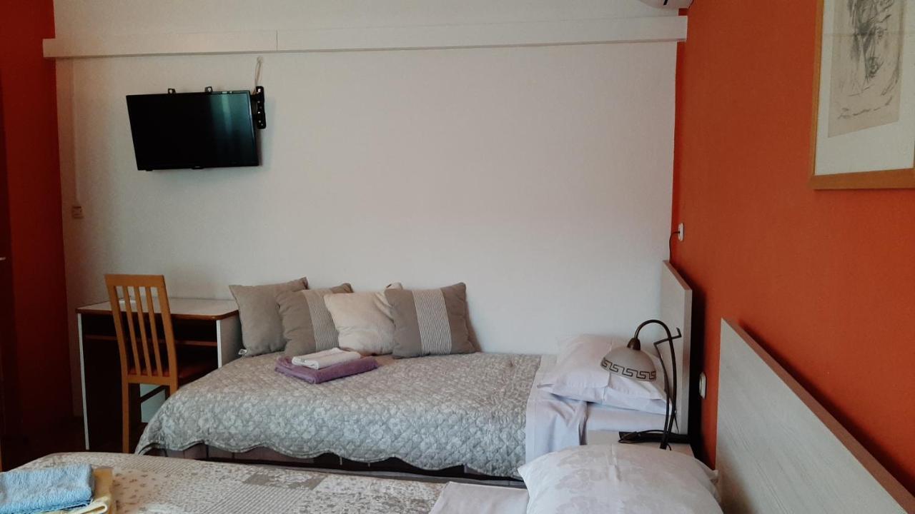 Rooms Neda ราบ ภายนอก รูปภาพ