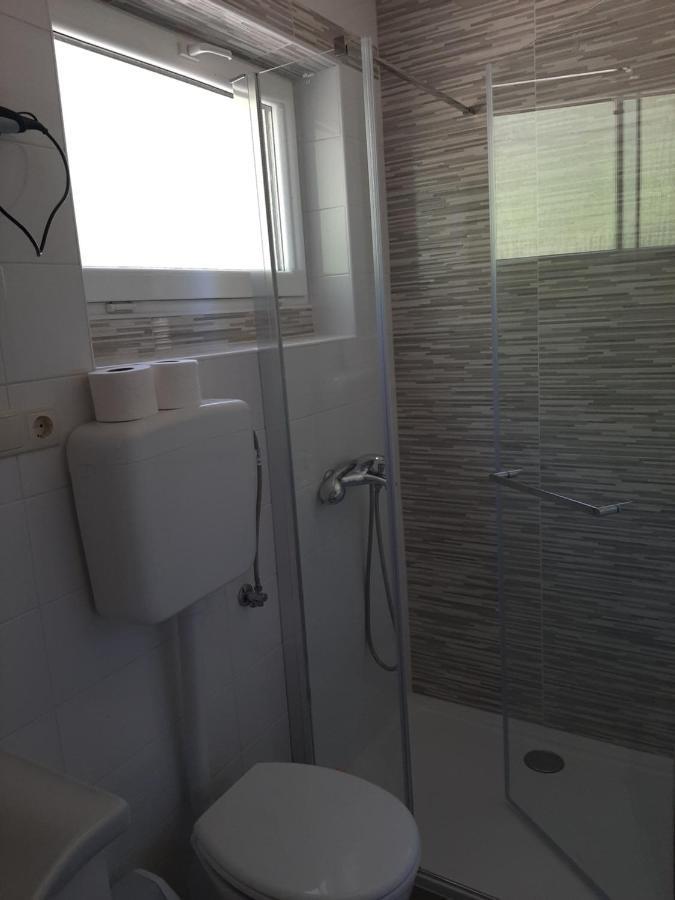 Rooms Neda ราบ ภายนอก รูปภาพ